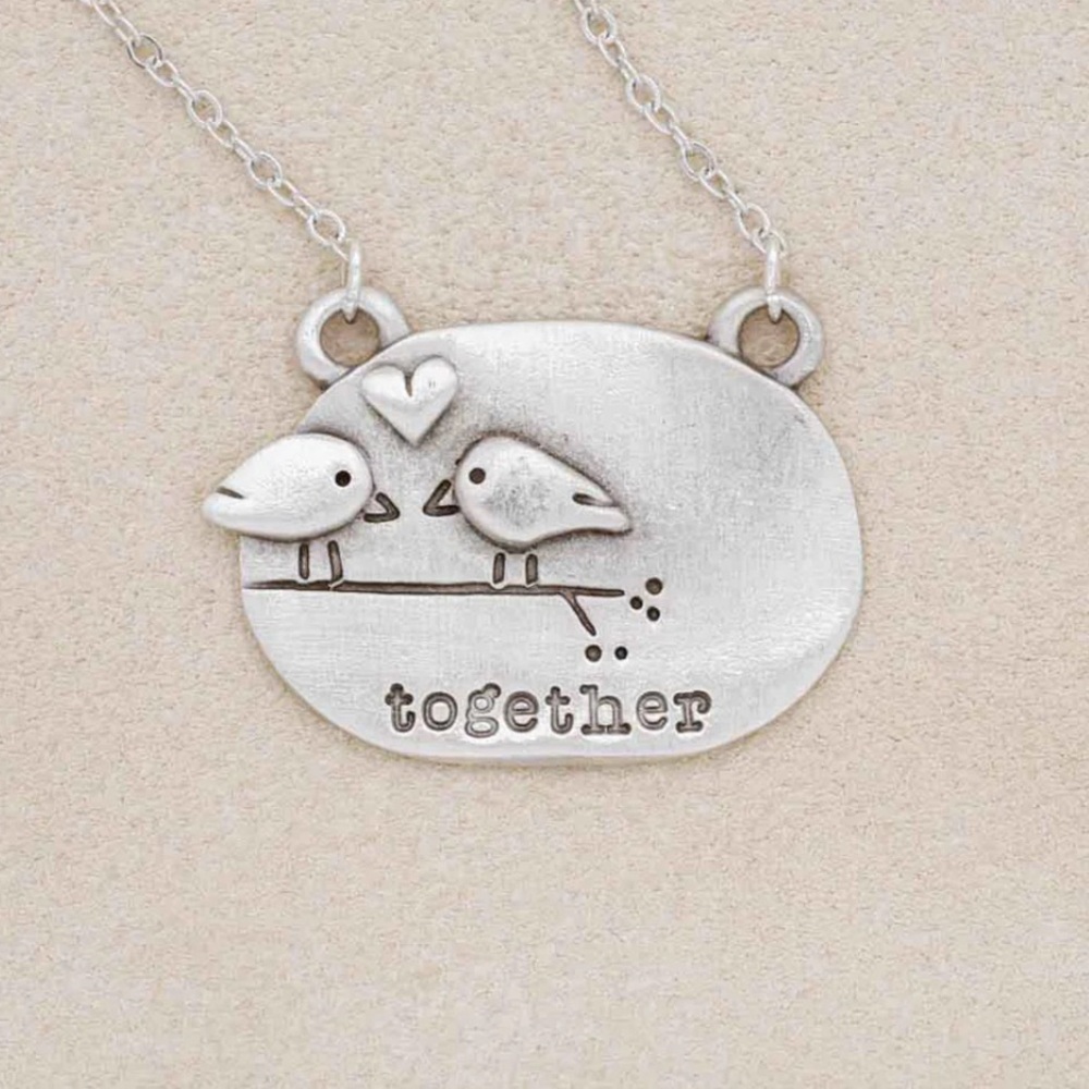 NEW IN BOX Lisa Leonard designs Necklace